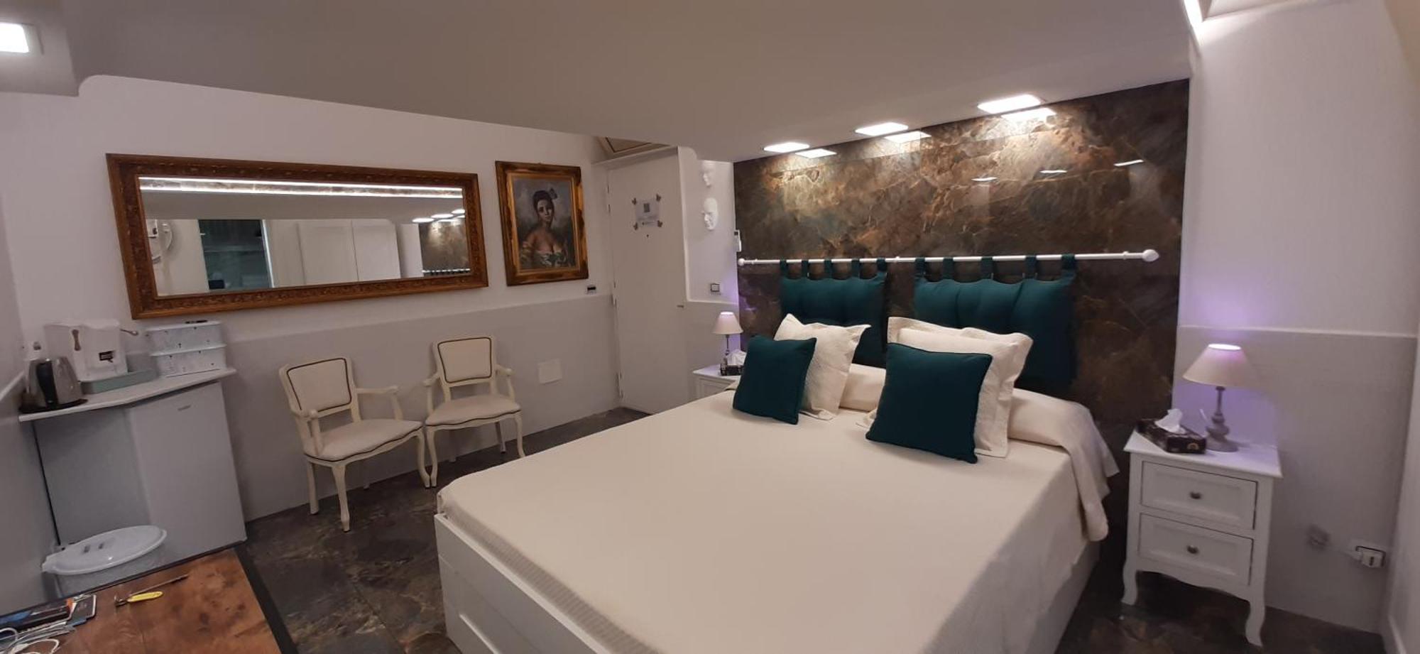 Casa San Felice Hotel Napoli Bagian luar foto